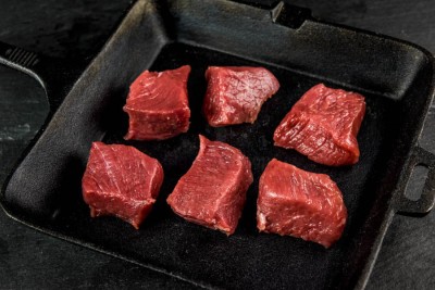 Свинина ошеек на шашлык 1 кг - купить в Пепкино